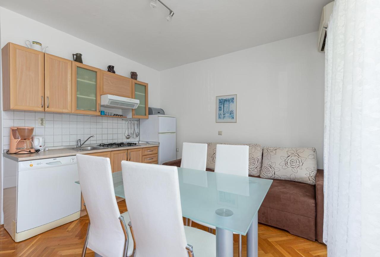 Haus Eva Apartment Novigrad Istria Exterior foto