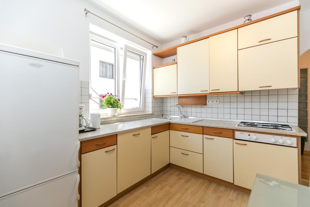 Haus Eva Apartment Novigrad Istria Exterior foto